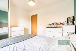 Photo 32- click for photo gallery